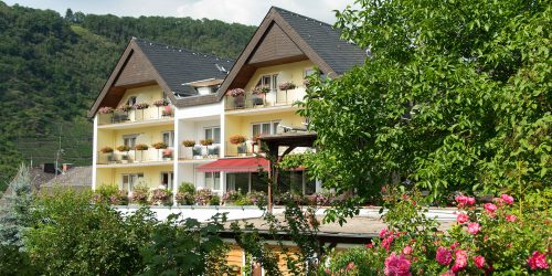 weinhotel-sonnenschein-an-der-mosel-airfect-hotel-partner-airfect-kissen-web